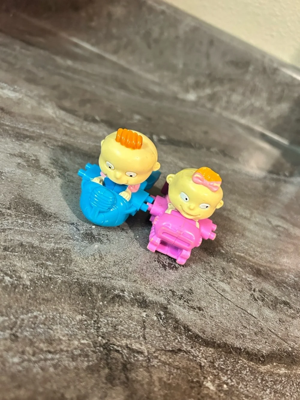 Mini Ride-On Rugrats Figurine Playset - Picture 3 of 3